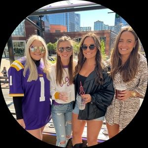 Meet your Posher, Harlee